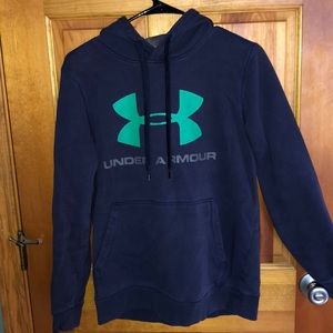 Under Armour Sweatshirt